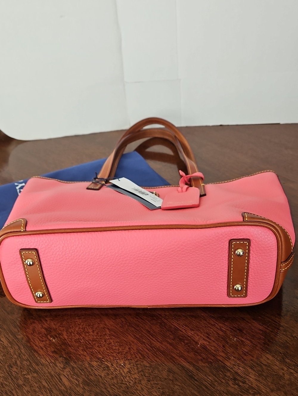 🌺 BIG WEEKEND SALE Dooney & Bourke Bubble Gum Charleston Pebble Leather Shopper - Picture 11 of 16